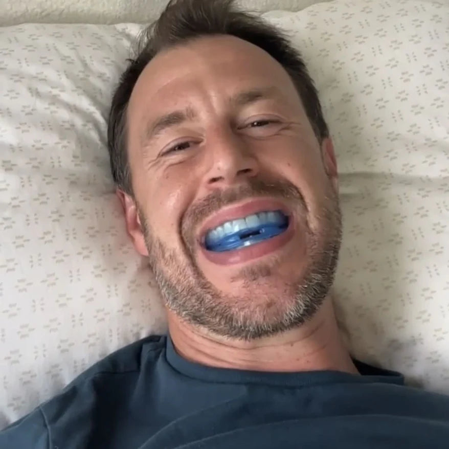 DAWZE NightHush™ – Comfort-Fit Anti-Snoring Mouthpiece